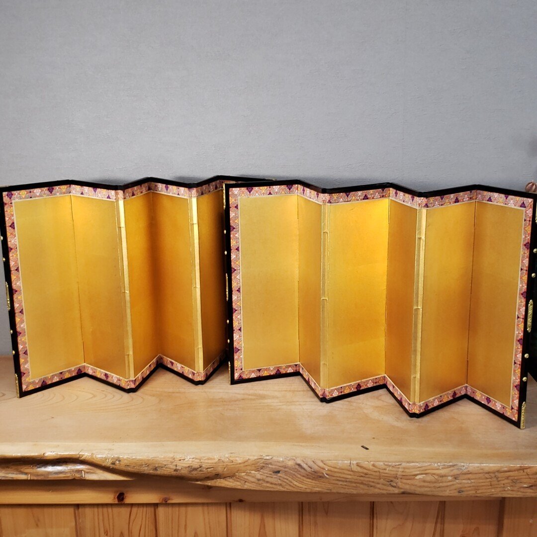  gold folding screen . folding screen height approximately 39.5cm one against six bending one . hinaningyou . decoration . tool folding screen decoration background .. thing day partitioning screen helmet decoration ....[100n208]