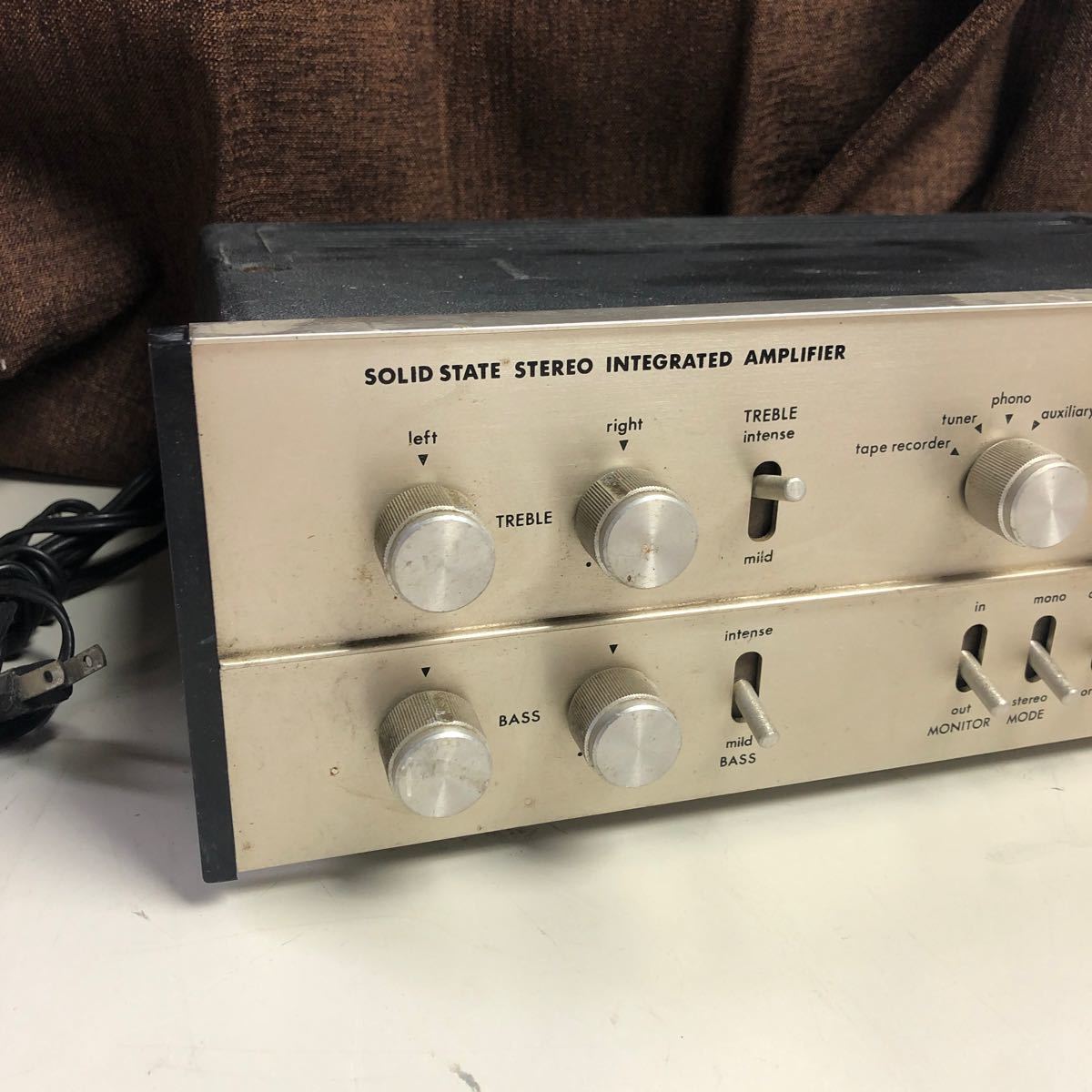 プリメインアンプ LUXMAN SQ-707 ジャンク品　部品取り　W-0221-09_画像2