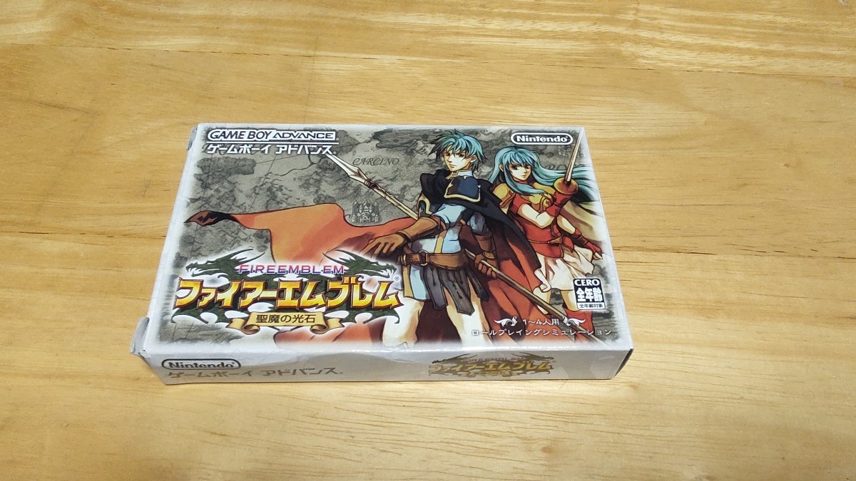 ★GBA「ファイアーエムブレム聖魔の光石(Fire Emblem The Sacred Stones)」箱・取説・チラシ付き/任天堂/GAMEBOY ADVANCE/RPG/レトロゲーム_画像1