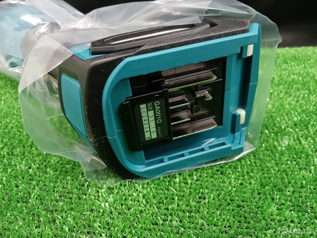 未使用品 マキタ makita 40V 100mm 充電式 ディスクグラインダ スライドスイッチ GA001GZ 本体のみ_画像5