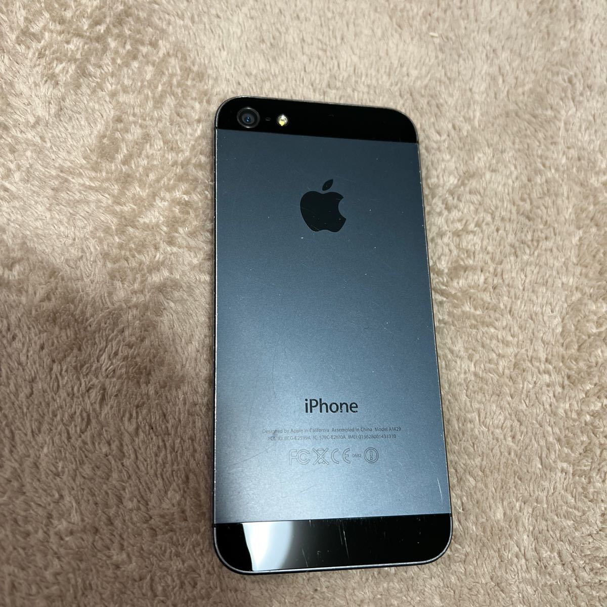 中古 Softbank iPhone5 16gb ジャンク　本体_画像5