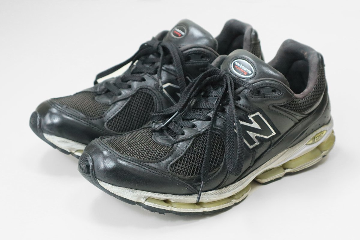 希少★ New Balance ◆ MR2002 Made in USA スニーカー 黒 27.5cm USA製 ニューバランス ◆E-2