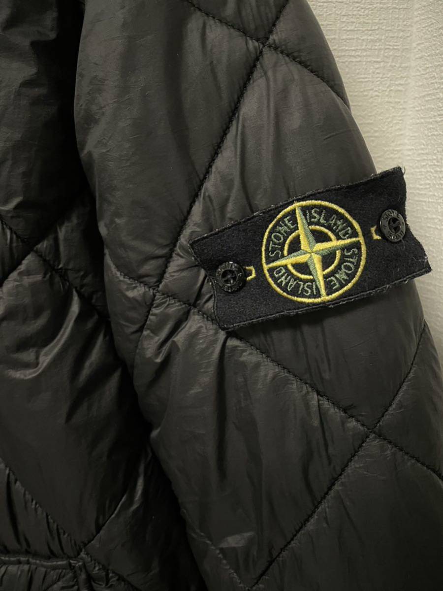 Stone Island Black Garment Dyed Quilted Micro Yarn Men’s Jacket ストーンアイランドのブラックジャケット_画像3