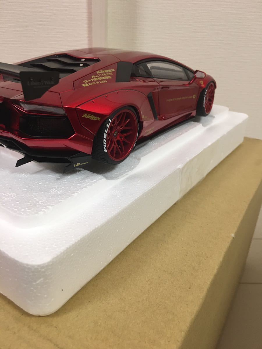 LB-WORKS アヴェンタドール 1/18 AUTOart製の画像4