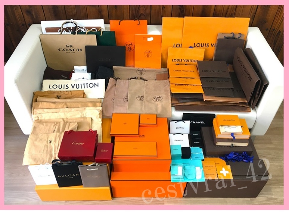 ブランド 空箱 紙袋 まとめ 91点 + おまけ8点 LOUIS VUITTON HERMES CHANEL ルイヴィトン エルメス シャネル 保存袋 ショッパー 現状品!!_画像1