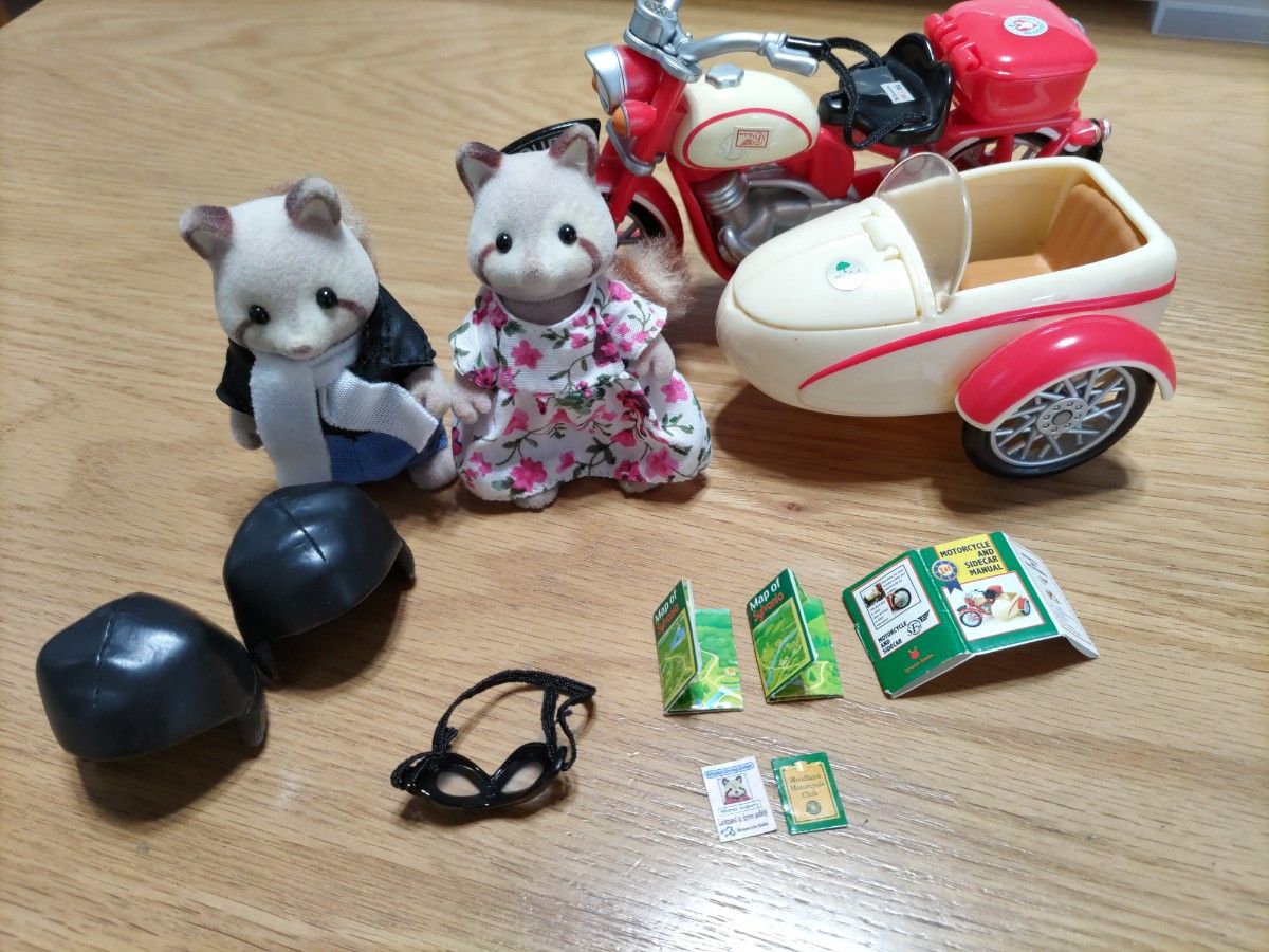シルバニアファミリー バイク&サイドカーとアライグマ2体 シルバニアファミリー バイク&サイドカーとアライグマ2体