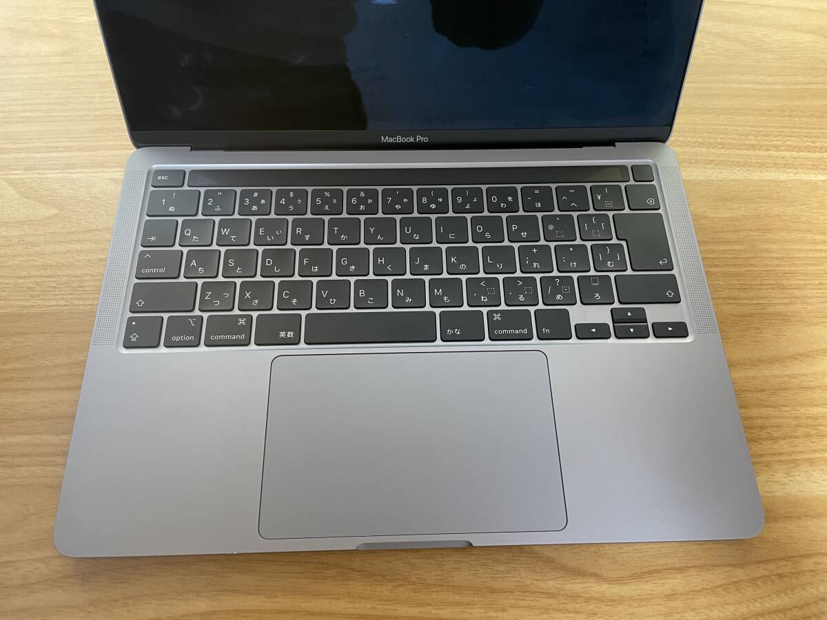 Apple Macbook Pro 13 inch 2020 Core i7 2.30GHz メモリ32GB SSD 1TB スペースグレイ アップル_画像3