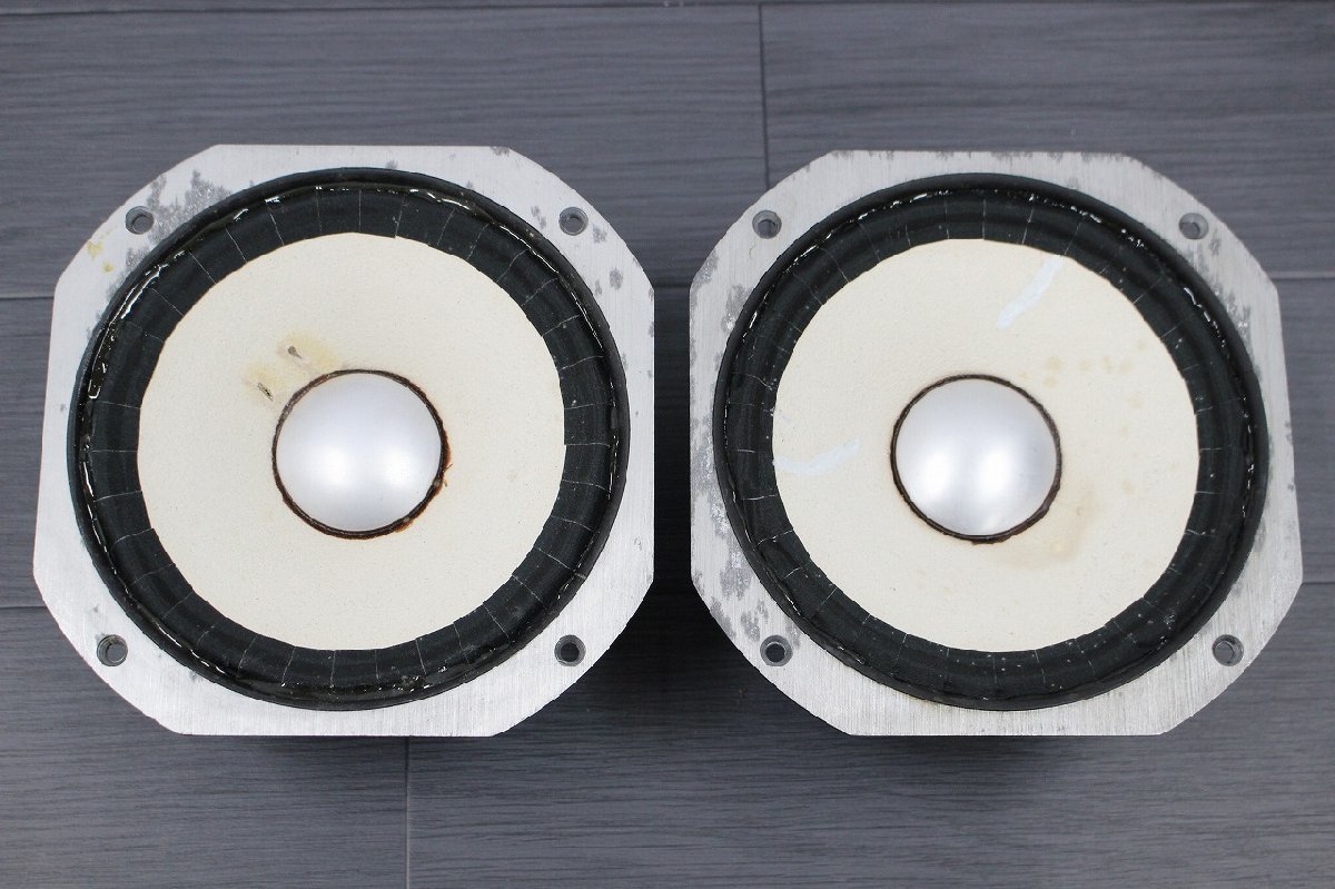 ◎【行董】AA044BOM68 JBL signature speaker LE8T シグネチャー スピーカー ペア ユニット 音響機材 オーディオ機器_画像1