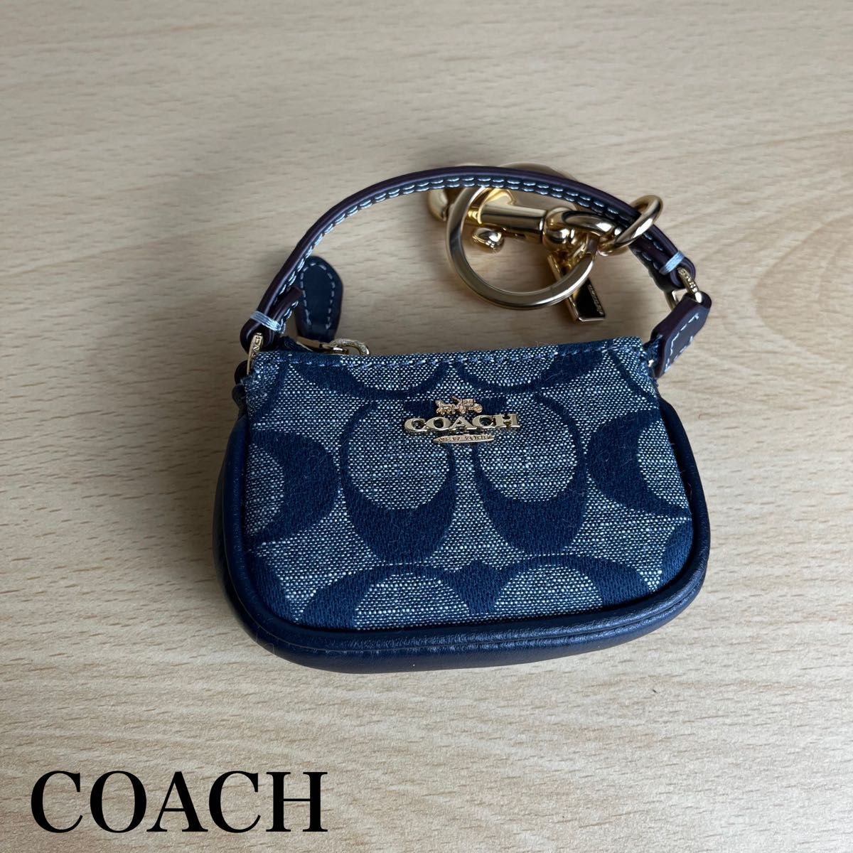 新品同様 COACH コーチ バッグチャーム ミニノリータ 新品同様 COACH コーチ バッグチャーム ミニノリータ