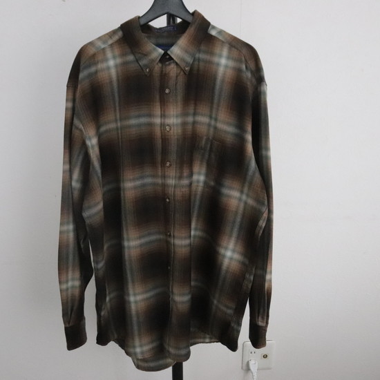 C217 2000年代製 PENDLETON ペンドルトン 長袖ウールシャツ■00s 表記2XLサイズ ブラウン オンブレーチェック アメカジ 古着卸 古着 90s_画像1