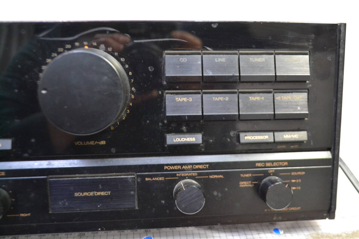 F21）SANSUI　サンスイ　AU-α907　プリメインアンプ　通電確認OK　現状品_画像4