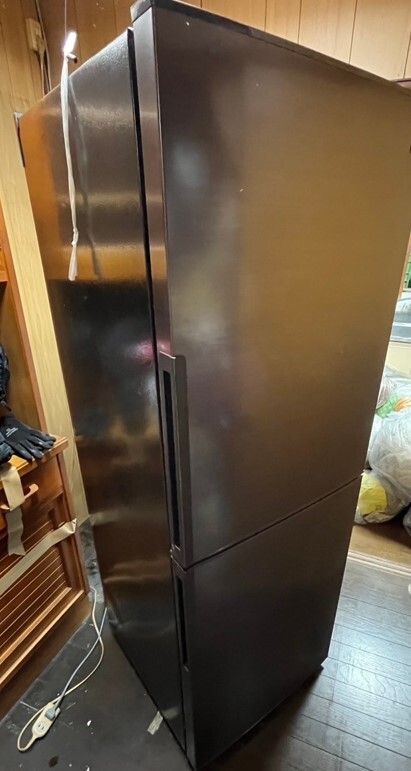 大阪府堺市北区まで引取り限定 シャープ 冷凍冷蔵庫　280L　プラズマクラスター　2019年製　SJ-PD28E-T_画像7