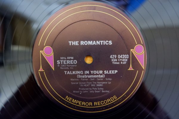 C3-125＜12inch/US盤/美品＞The Romantics / Talking In Your Sleep_画像2