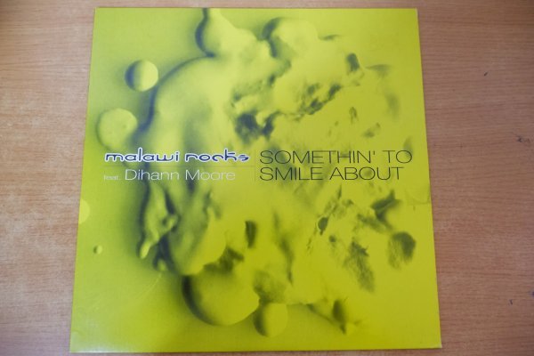 C3-281＜12inch/美盤＞Malawi Rocks Feat. Dihanne Moore / Something To Smile About_画像1