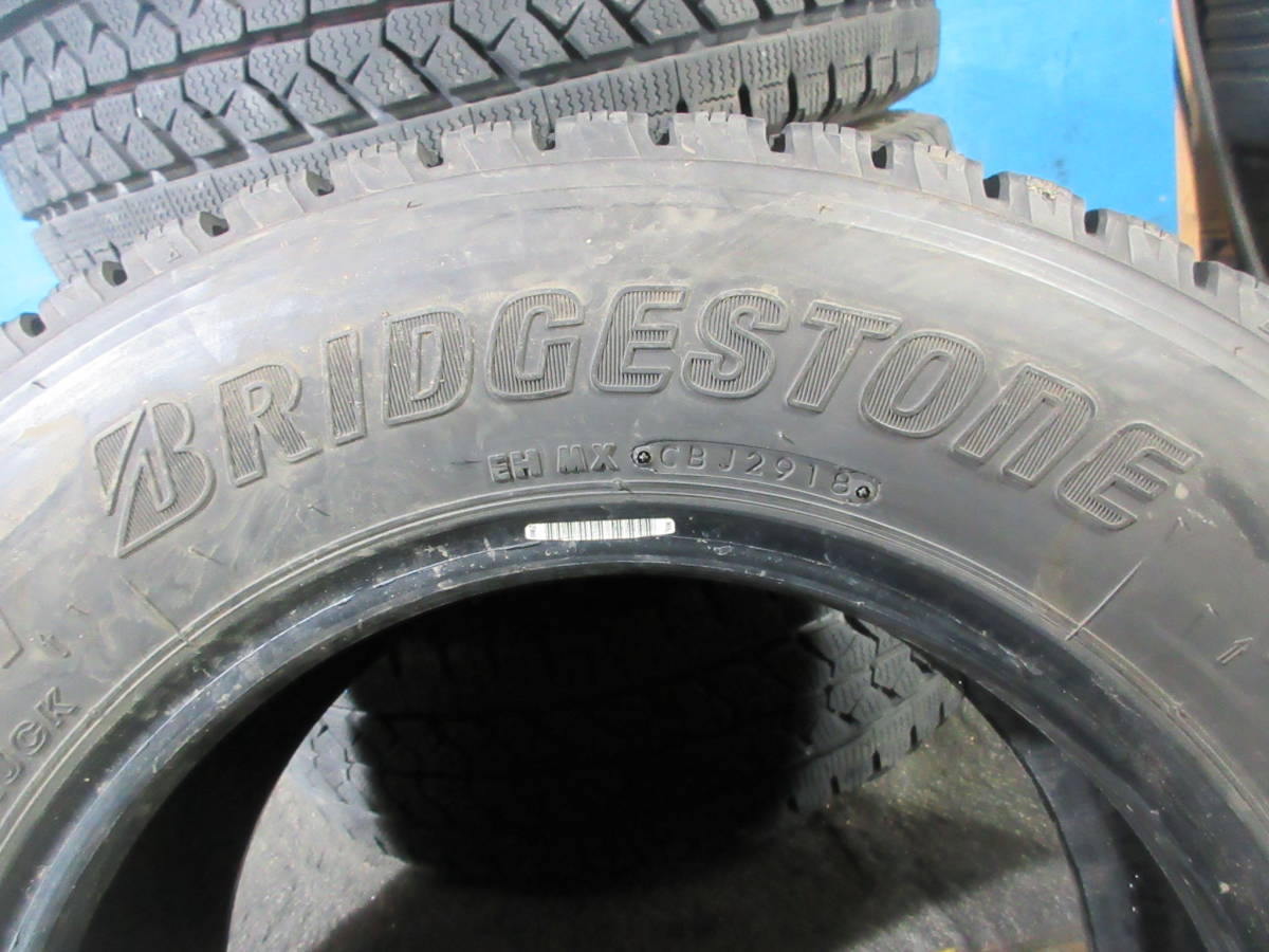 2018年製 ブリヂストンタイヤ ブリザック BRIDGESTONE BLIZZAK W979 215/65R15 110/108L LT 4本 №07302E 室内保管 冬タイヤ スタッドレス_画像9