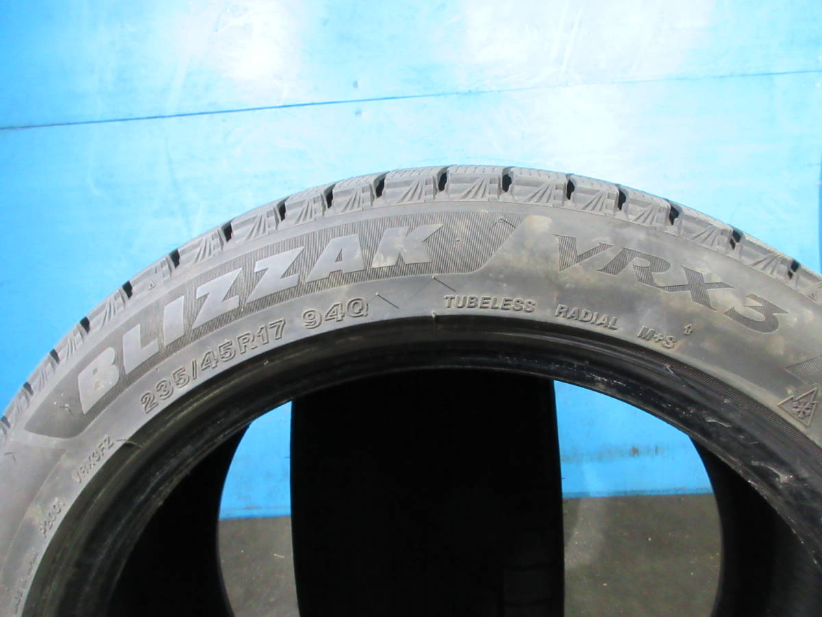 2021年製 ブリヂストンタイヤ ブリザック BRIDGESTONE BLIZZAK VRX3 235/45R17 94Q 2本Set №07386I 室内保管 冬タイヤ スタッドレスタイヤ_画像6