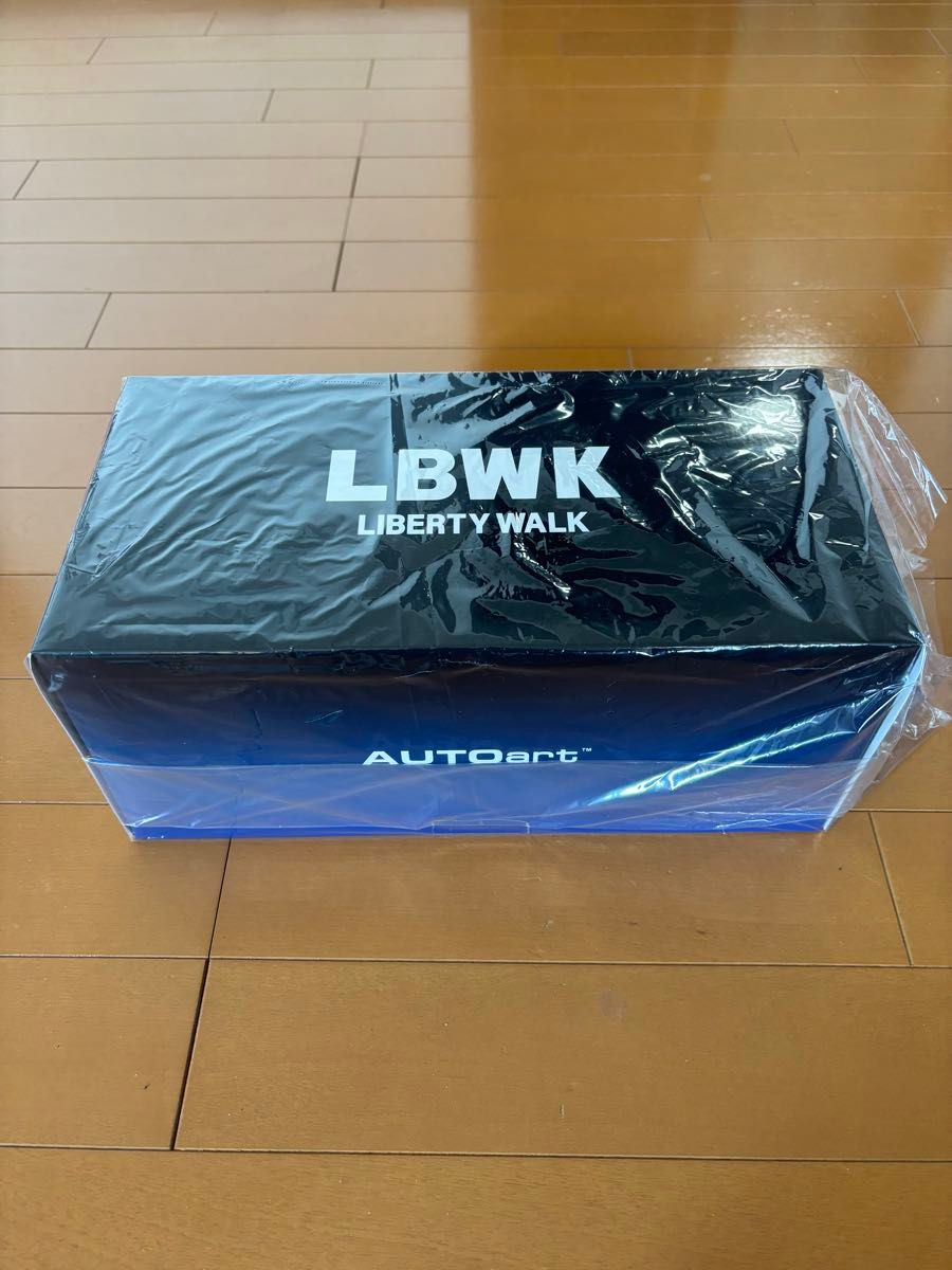 LBWK アベンタドール AUTOart