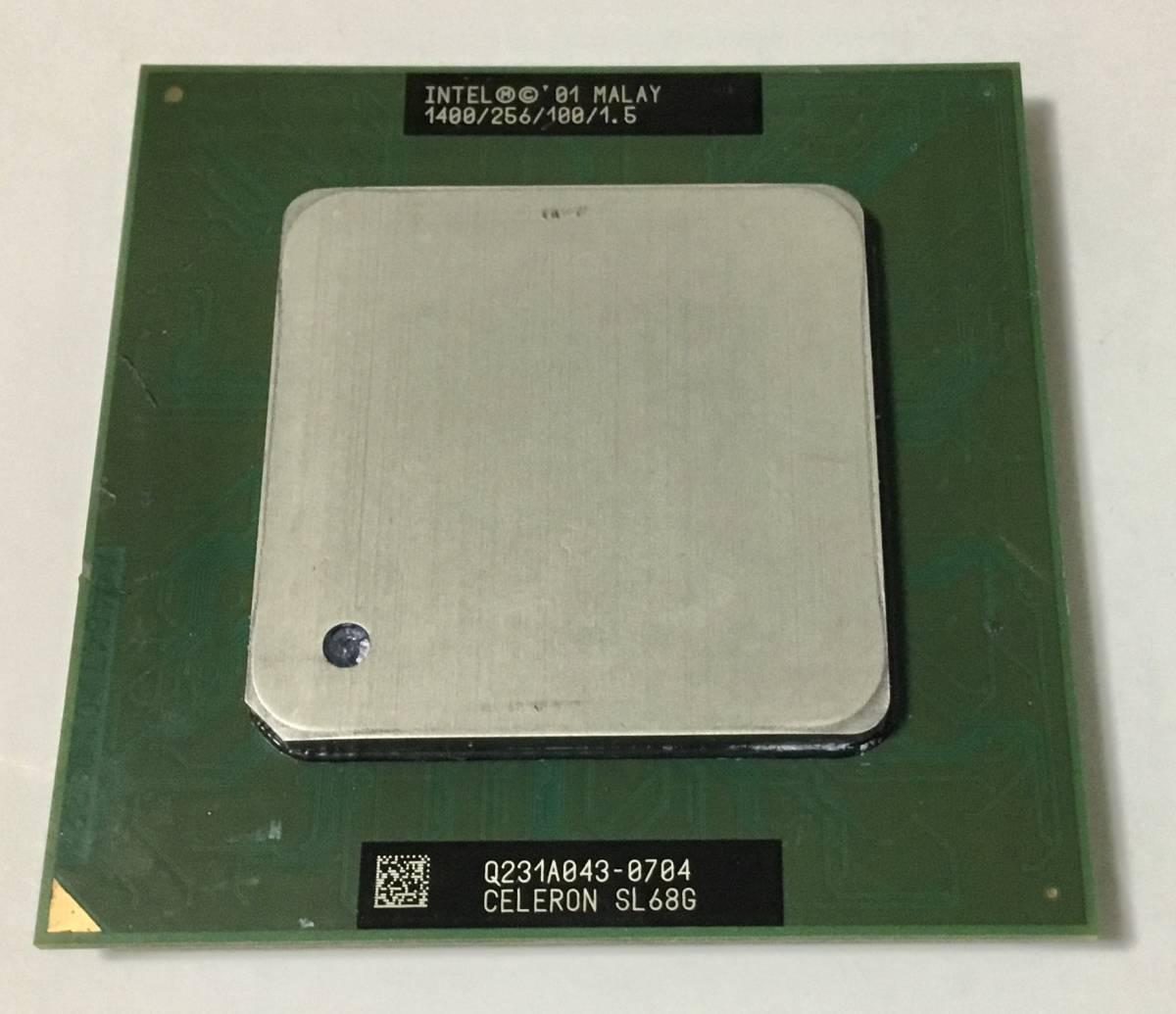 Intel Celeron Processor 〈1400/256/100/1.5〉+ ファン ヒートシンク付〈A70178-001 109X7612H1166〉【中古】_画像6