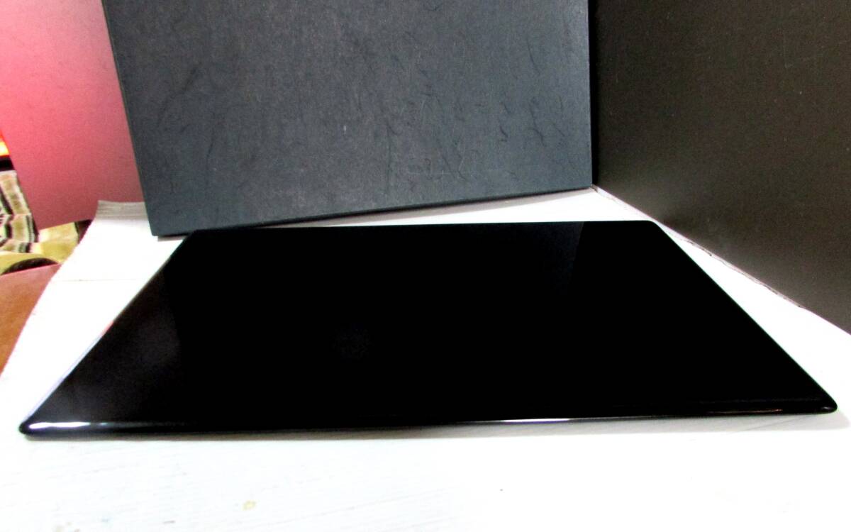 茶道具　角蛤板　黒　真漆塗 紙箱 　(約：縦:29cmｘ横:40.8cmｘ厚0.9）_画像1