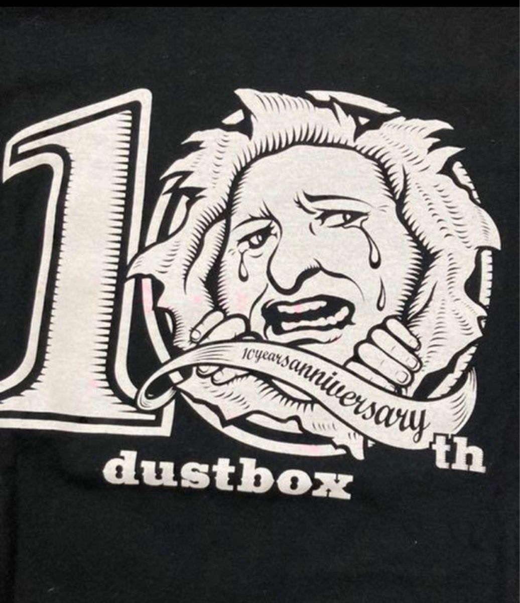 dustbox 10周年記念Tシャツ