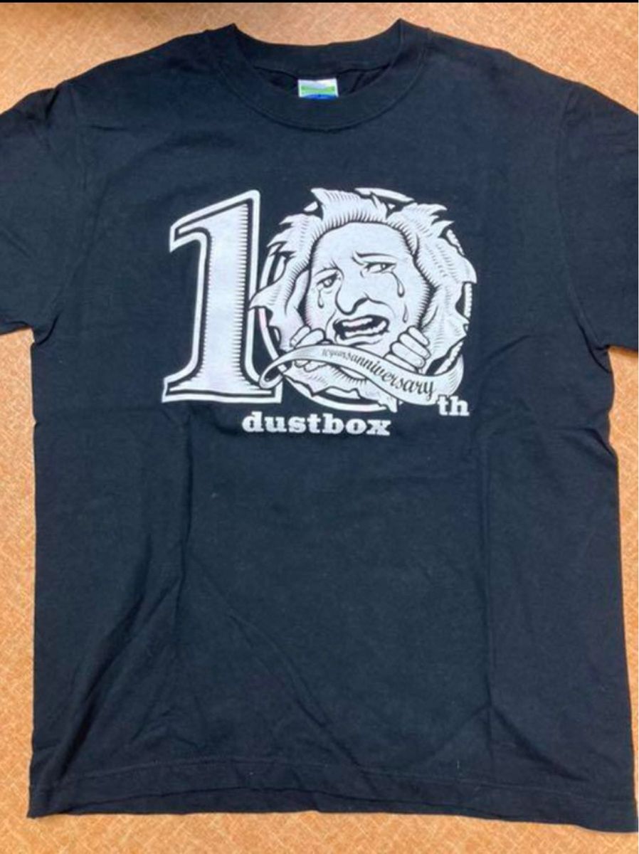dustbox 10周年記念Tシャツ