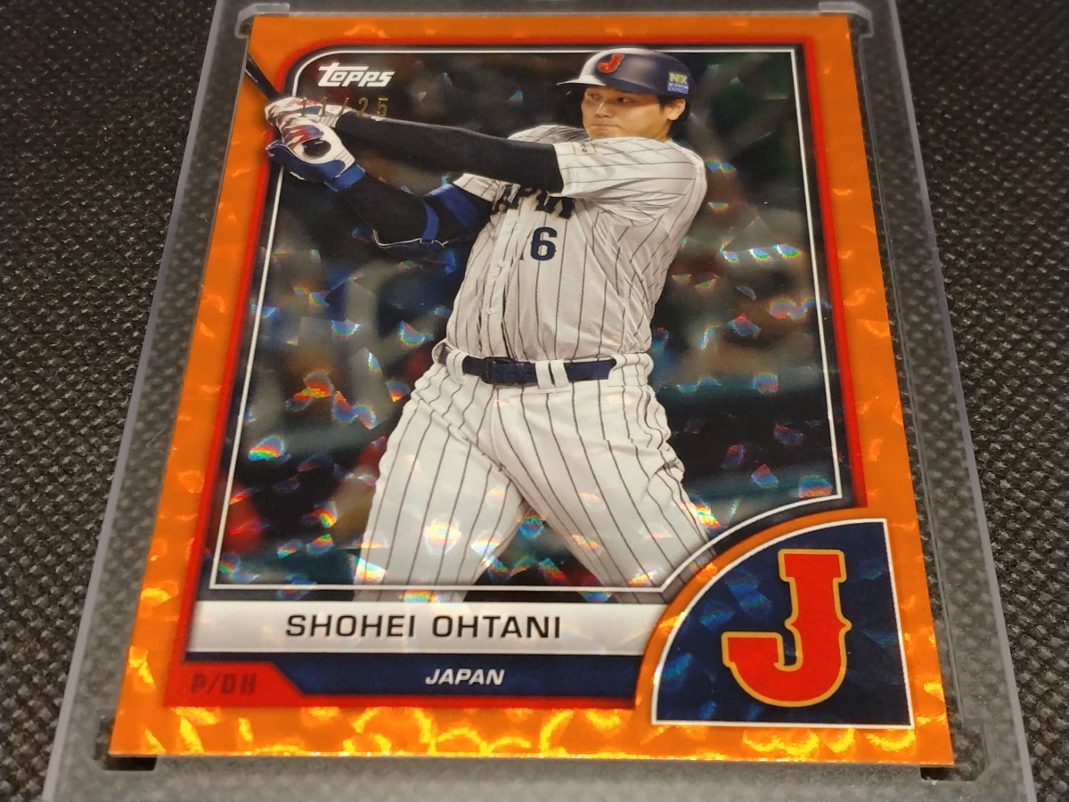 大谷翔平 画像違い 25枚限定 オレンジ 【2023 TOPPS WORLD BASEBALL CLASSIC #45 SHOHEI OHTANI ORANGE CRACKED ICE FOIL】侍ジャパン レアの画像3