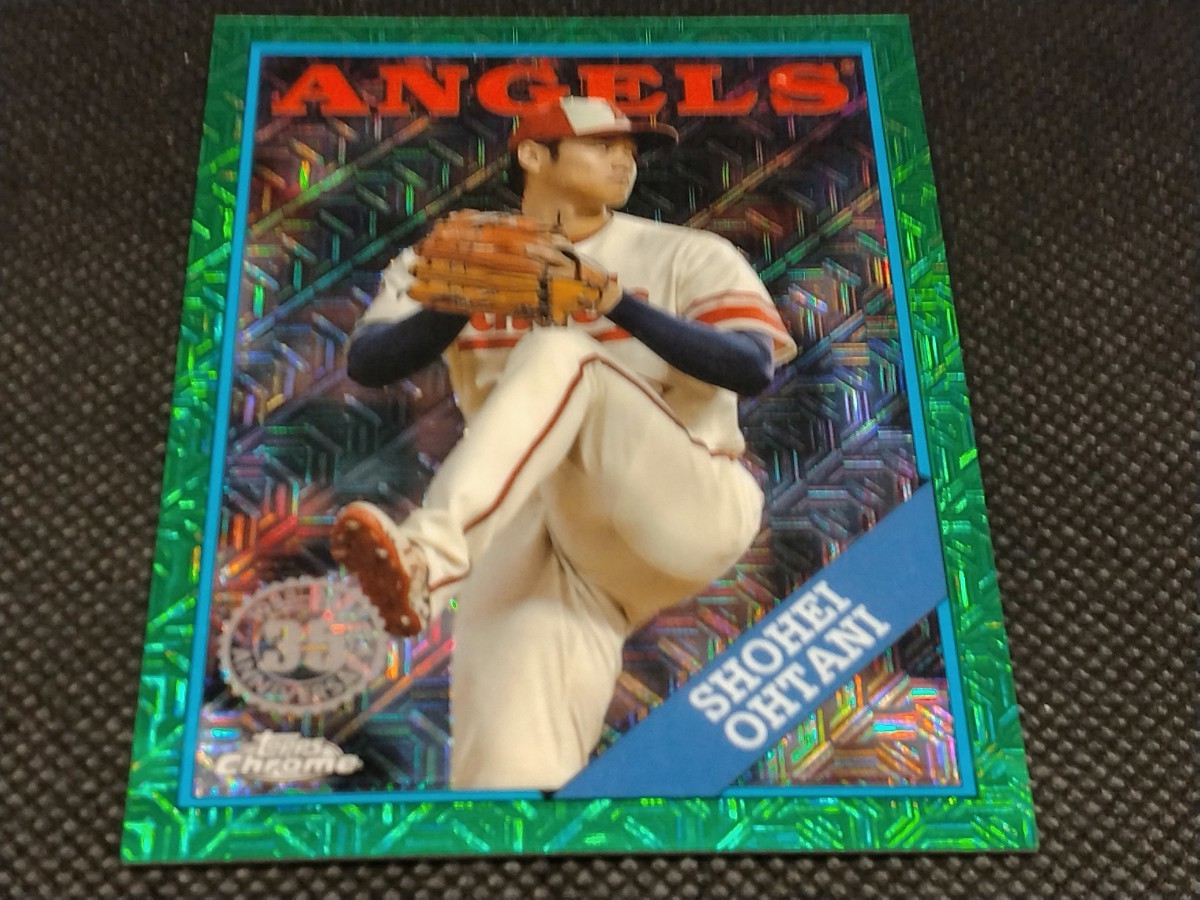 大谷翔平 99枚限定 グリーン 【2023 TOPPS CHROME SILVER PACK UPDATE SERIES SHOHEI OHTANI T88CU-55 GREEN MOJO REFRACTOR】 レア_画像3