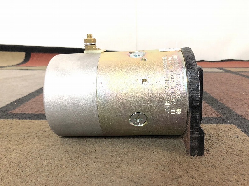 [ the US armed forces discharge goods ] unused goods oil pressure pump motor 24V JOHN DEERE AT116061 (100) *BA29JK-W#24