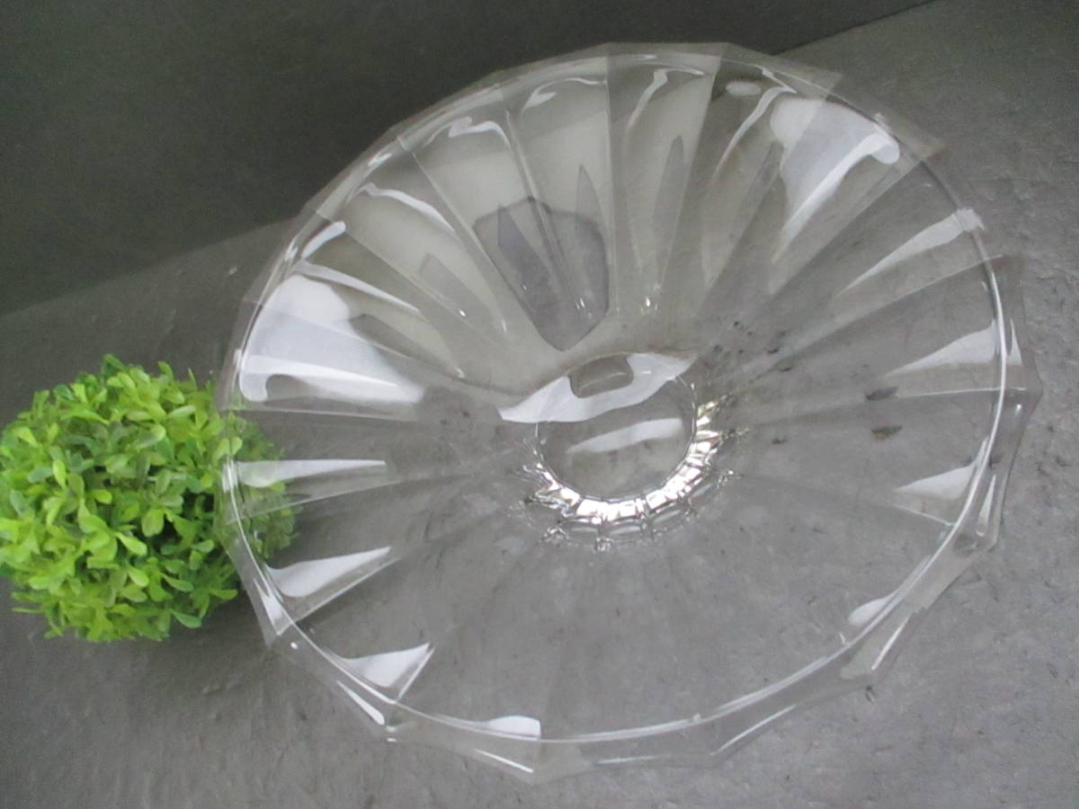 【レア】ガラスの大鉢 クリスタルガラス フルーツボウル コンポート 深皿 盛皿 器 シンプルライン スタイリッシュ 花器 フラワープレート_画像9