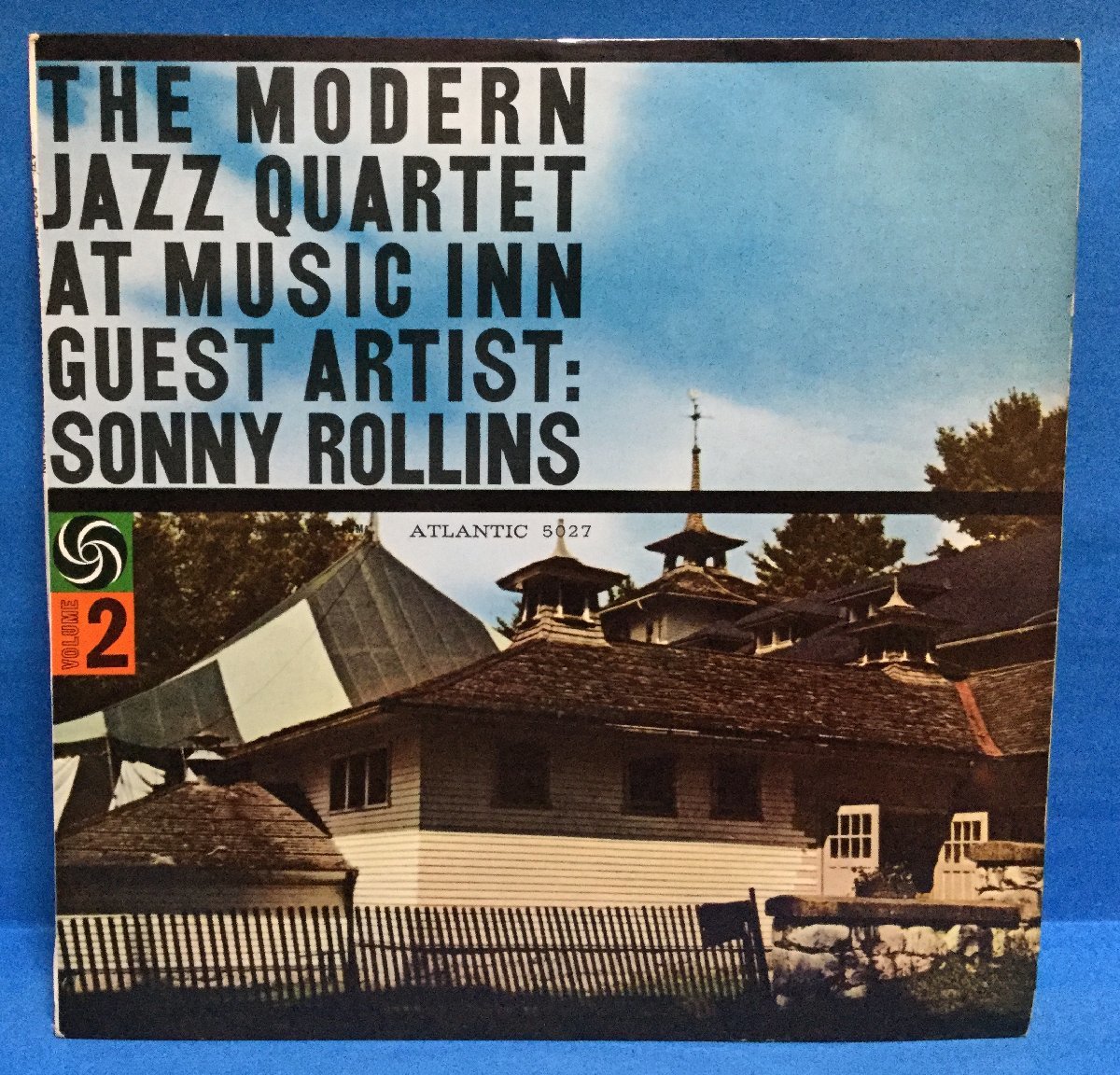 LP JAZZ The Modern Jazz Quartet / At Music Inn 日本盤_画像1