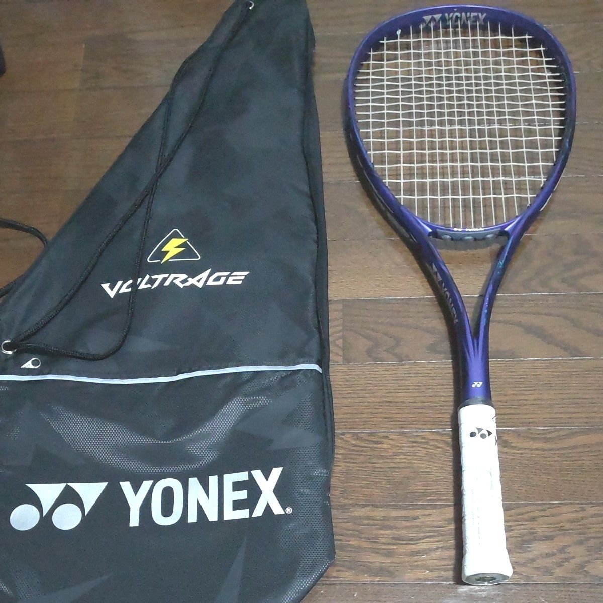 ほぼ未使用】ボルトレイジ7VS アメジスト YONEX ソフトテニス ほぼ未使用】ボルトレイジ7VS アメジスト YONEX ソフトテニス