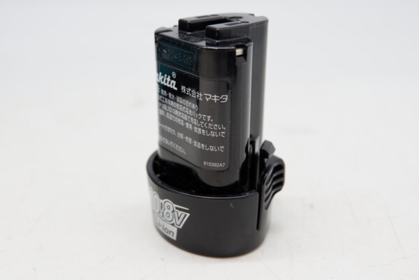 マキタ 10.8V充電式振動ドライバドリル HP330D バッテリー付_画像8