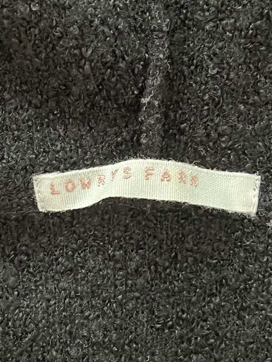 LOWRYS FARM ☆ローリーズファーム　フード付きポンチョ　ブラック　ケープ　羽織り　