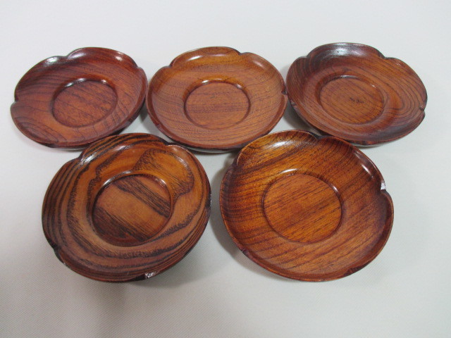 木製の茶托　５枚セット_画像1