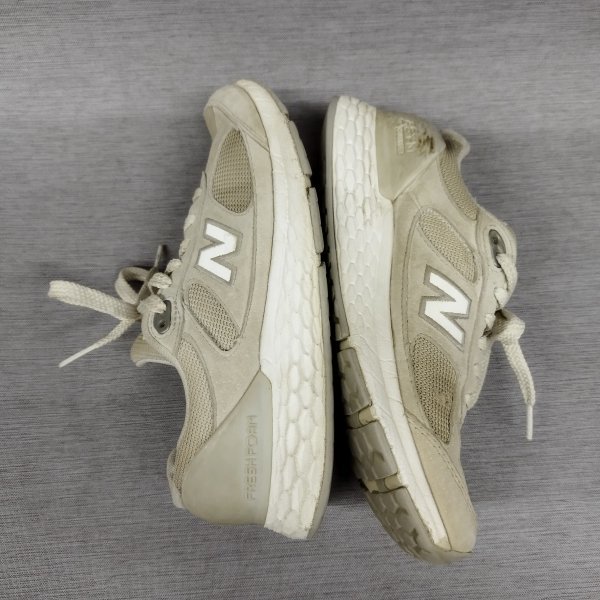 Z411 New Balance ニューバランス スニーカー 23.5cm グレー WW1880S1 ウォーキング ヘキサゴン FRESH FOAM ミッドソール カジュアル_画像3