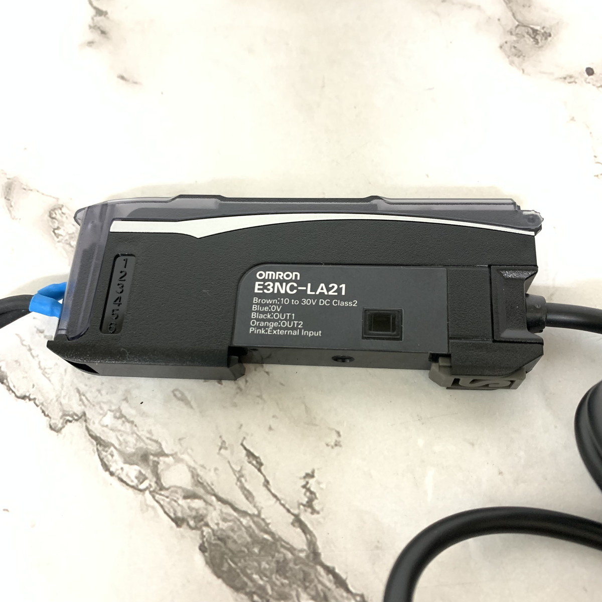 オムロン スマートレーザセンサ セット E3NC-LH03 + E3NC-LA21 現状品お渡し(M0219-1)の画像3