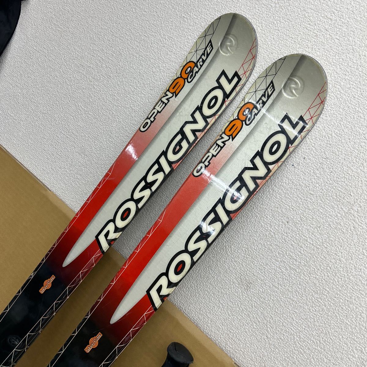 【113717】ROSSIGNOL OPEN90 CARVE ロシニョール スキー板 154cm ビンディング ストック 約110cm_画像2