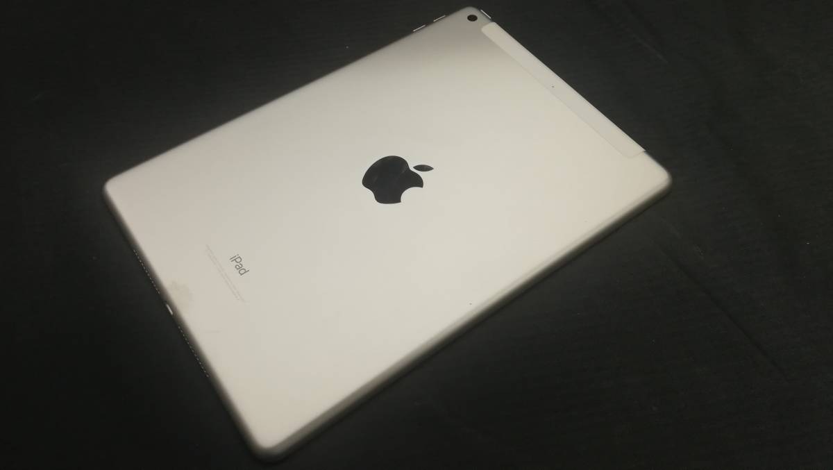 【動作品♪】Apple iPad 第5世代 32GB Wi-Fi+Cellular A1823(MP1L2J/A)シルバー_画像4