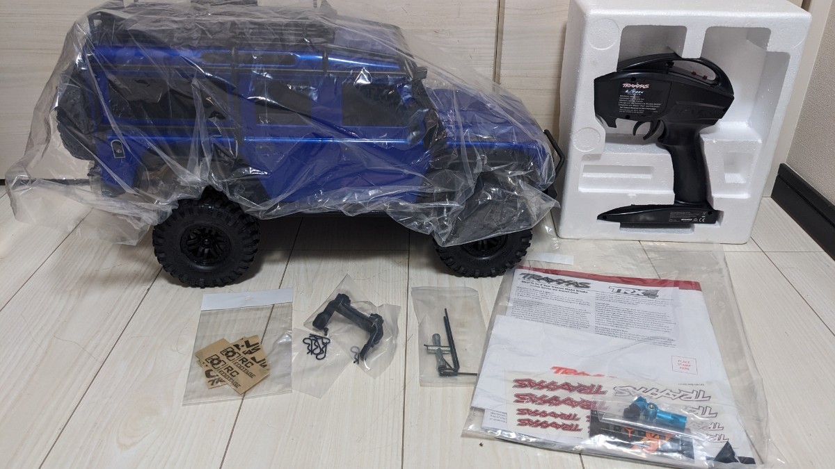 TRAXXAS トラクサス TRX4 DEFENDER ディフェンダー 82056-4 BLUE_画像4