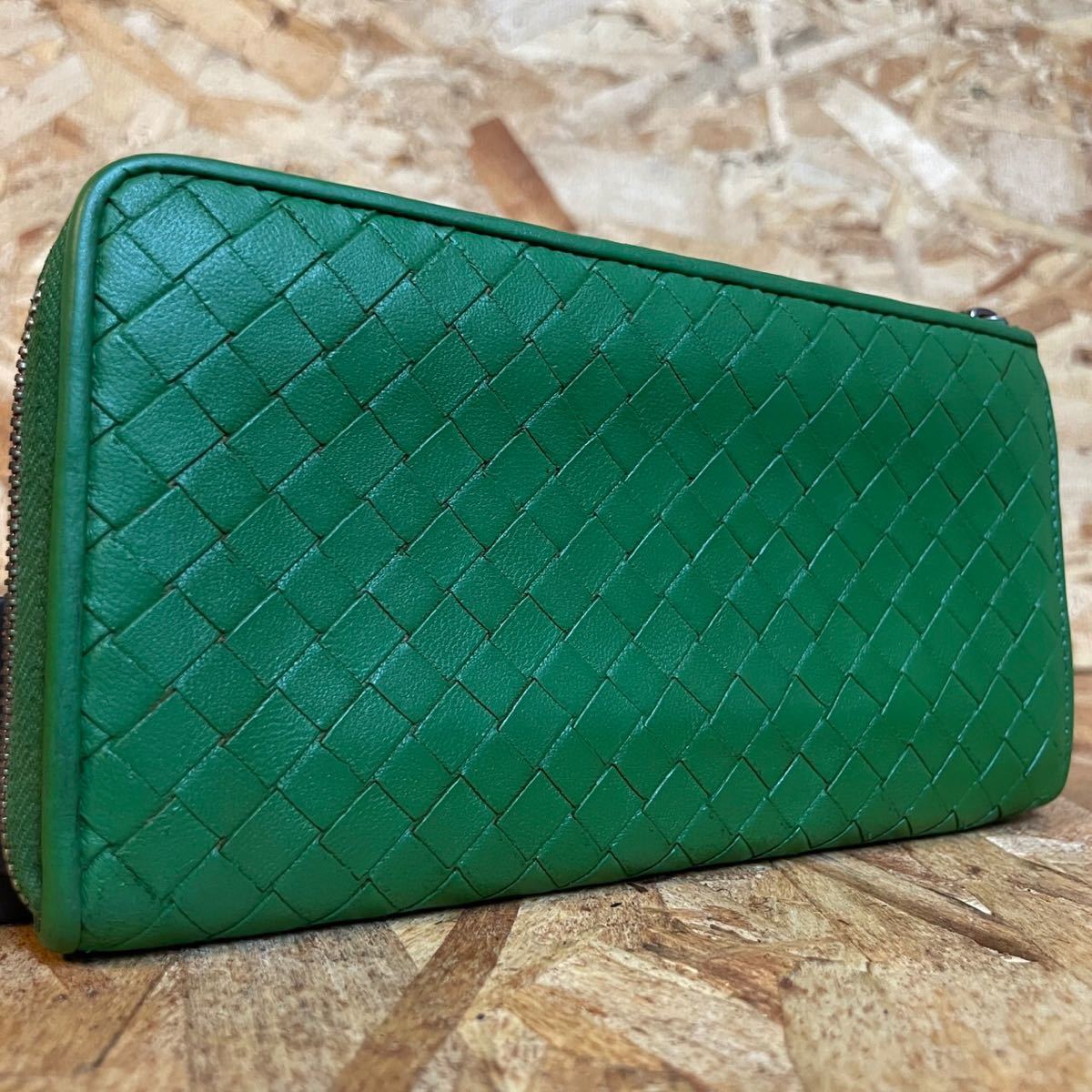 1円~美品 ボッテガヴェネタ イントレチャート ラウンドファスナー BOTTEGA VENETA 長財布 男女 小銭入れ 新型 ラムレザー■バイカラー■_画像2