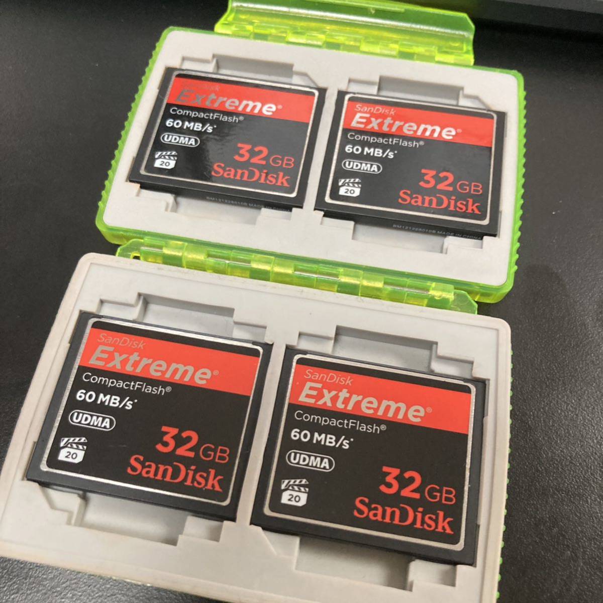 SanDisk CFカード コンパクトフラッシュ 32GB 4枚組 (3_60)_画像1
