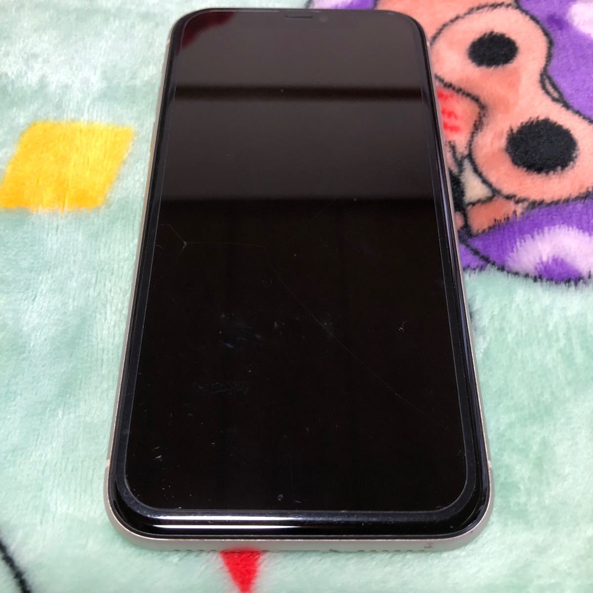 独特の素材 ホワイト 64GB iPhone11 SIMフリー 1円〜 判定