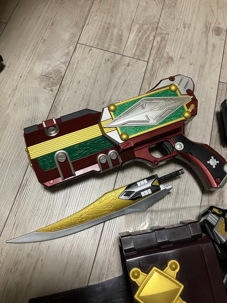 csm ギャレンバックル&ラウズアブゾーバー&ギャレンラウザー csm ギャレンバックル&ラウズアブゾーバー&ギャレンラウザー