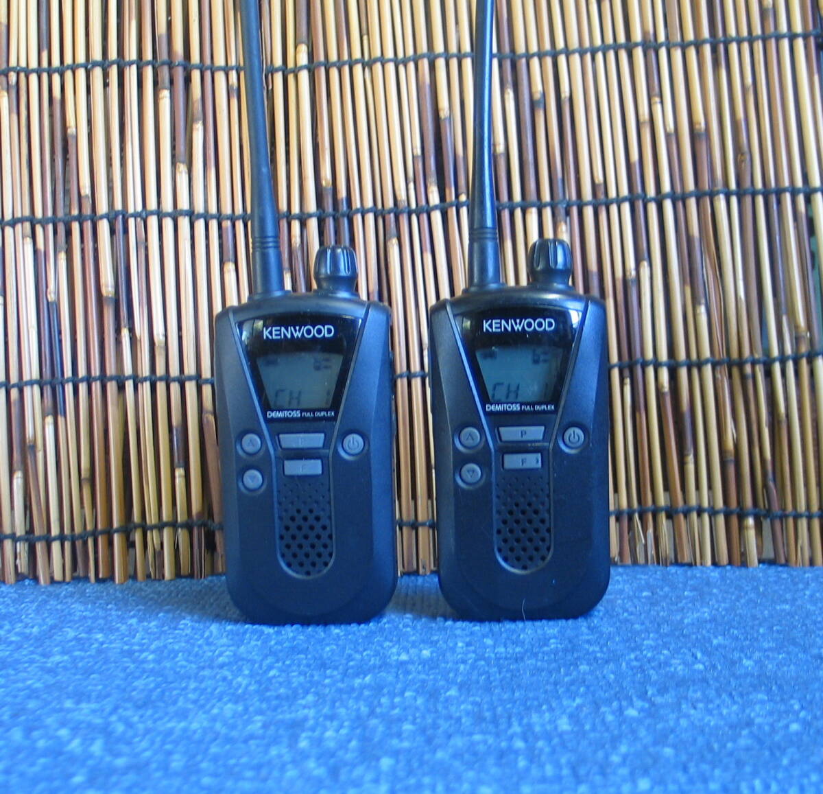 KENWOOD UBZ-BH47FR x2 特定小電力無線機/多機能 同時通話連絡SISTEM G90FR　_画像2