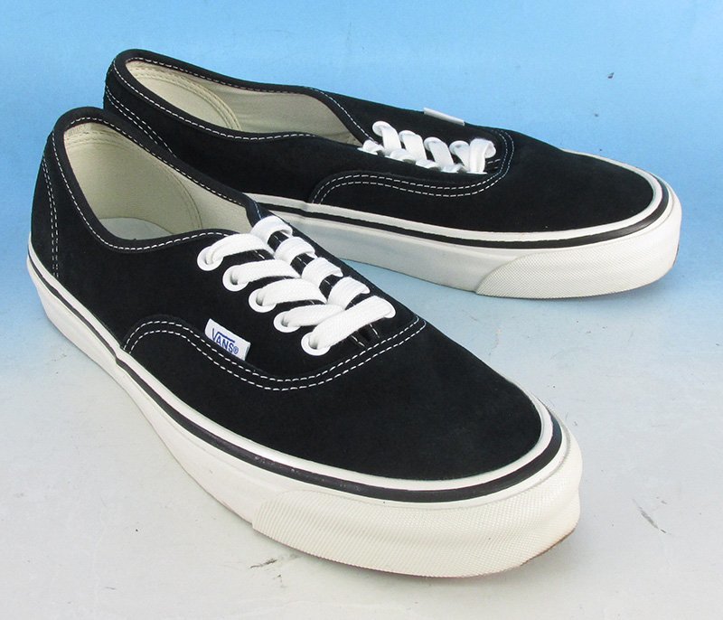 YF15613 VANS バンズ スエード オーセンティック スニーカー US9/27cm 美品_画像1