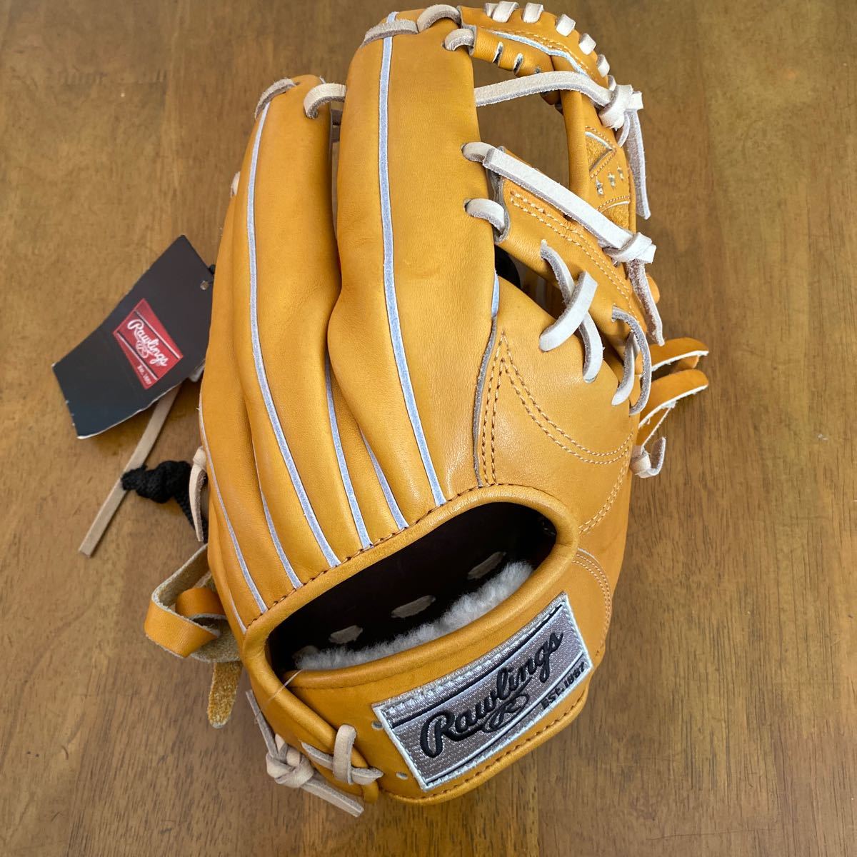 定価58300円 ローリングス 硬式 内野手用 グローブ 11.25インチ 定価58300円 ローリングス 硬式 内野手用 グローブ 11.25インチ