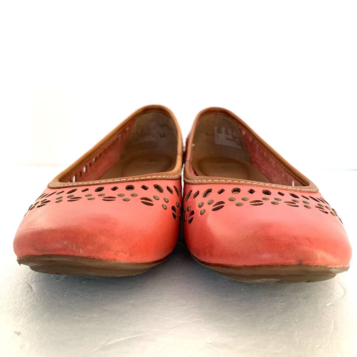 クラークス clarks フラットパンプス パンチングレザー 春カラー クラークス clarks フラットパンプス パンチングレザー 春カラー