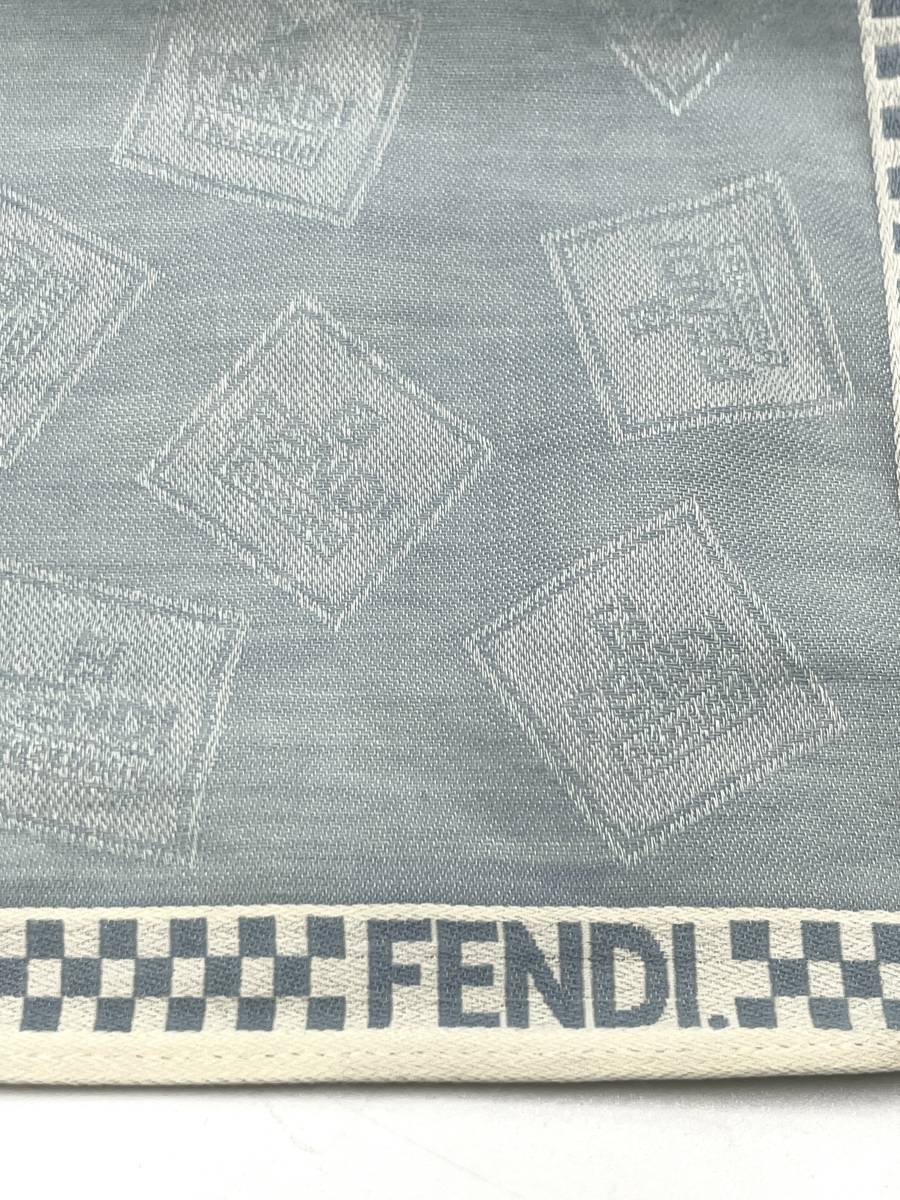 FENDI　フェンディ スカーフ　ハンカチ　ライトブルー　縁チェック　コットン　44×44_画像1