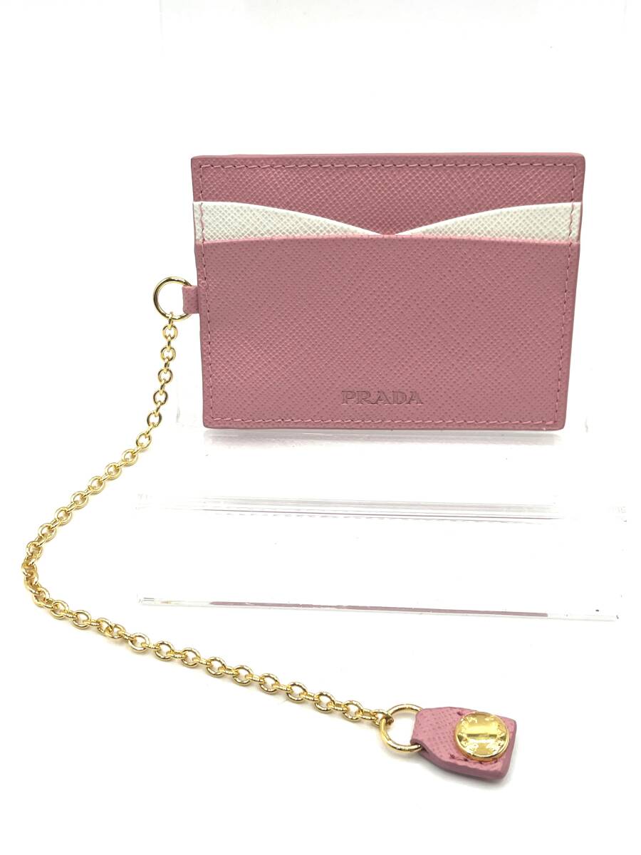 PRADA プラダ ピンク 長財布付属品 チェーン付きカードケース PRADA プラダ ピンク 長財布付属品 チェーン付きカードケース