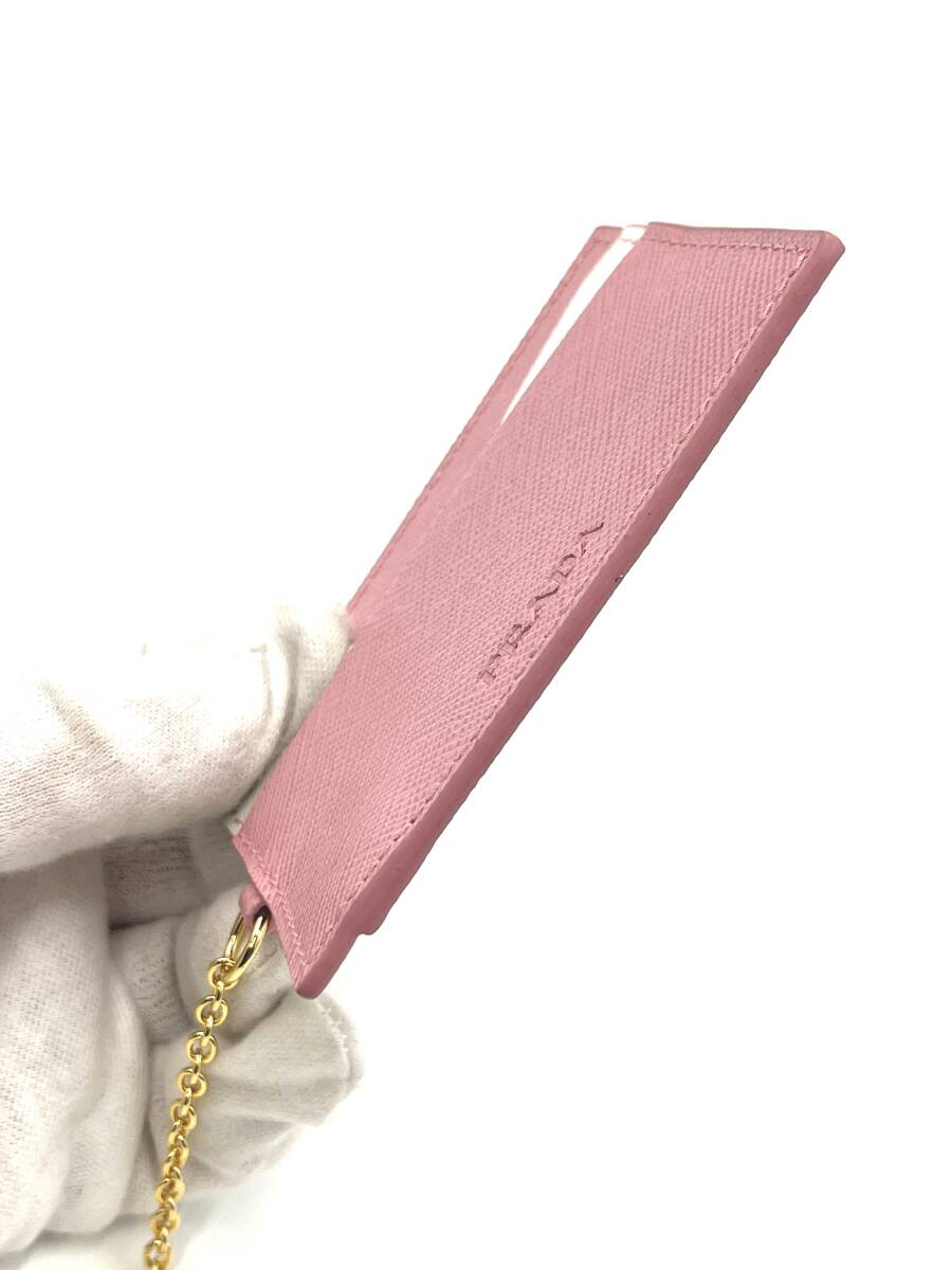 PRADA プラダ ピンク 長財布付属品 チェーン付きカードケース PRADA プラダ ピンク 長財布付属品 チェーン付きカードケース